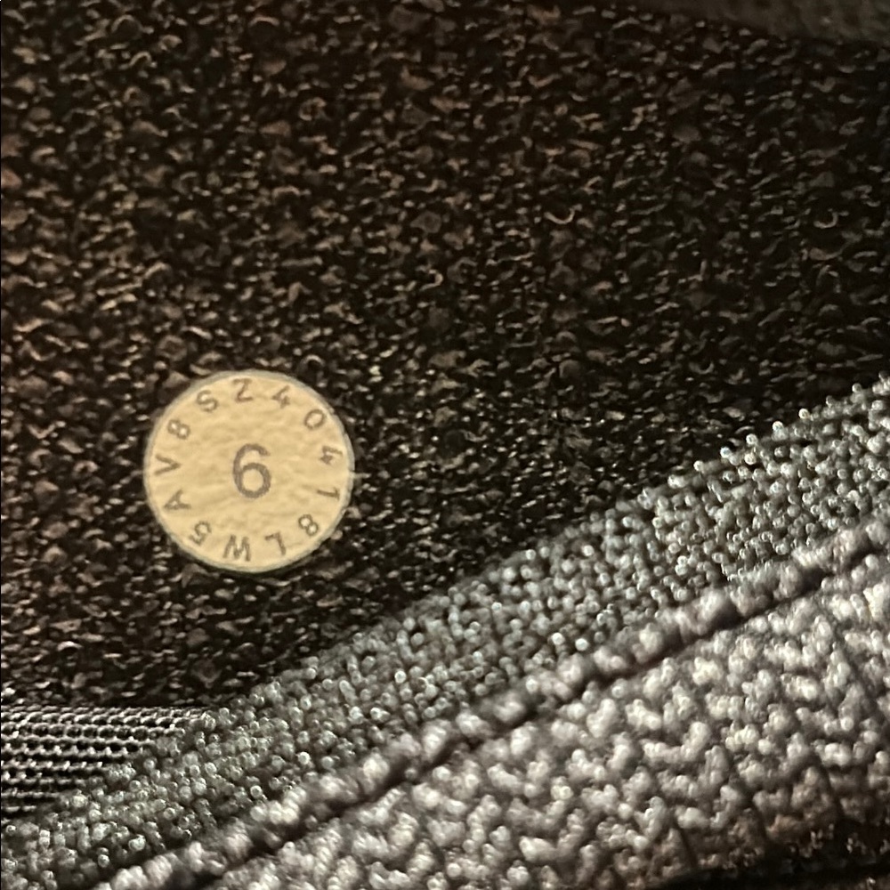 Lululemon Athletica Gray High-Waist Leggings - Picture 6 of 9